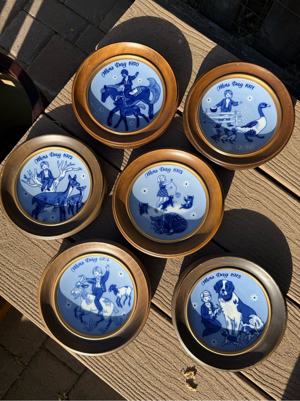 Mother’s Day Vintage Plate Set from Porsgrund Norway (1970-1975) - Framed Set 6